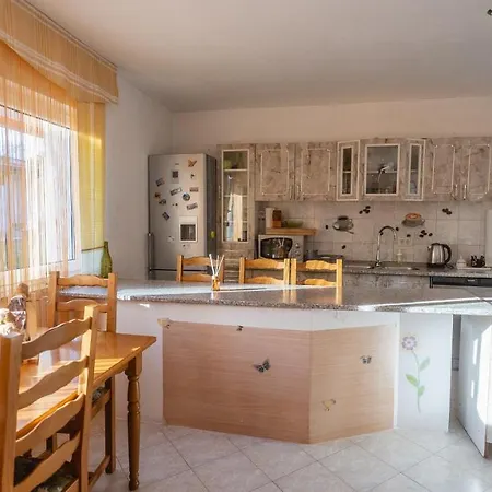 Matea Apartment Viskovo